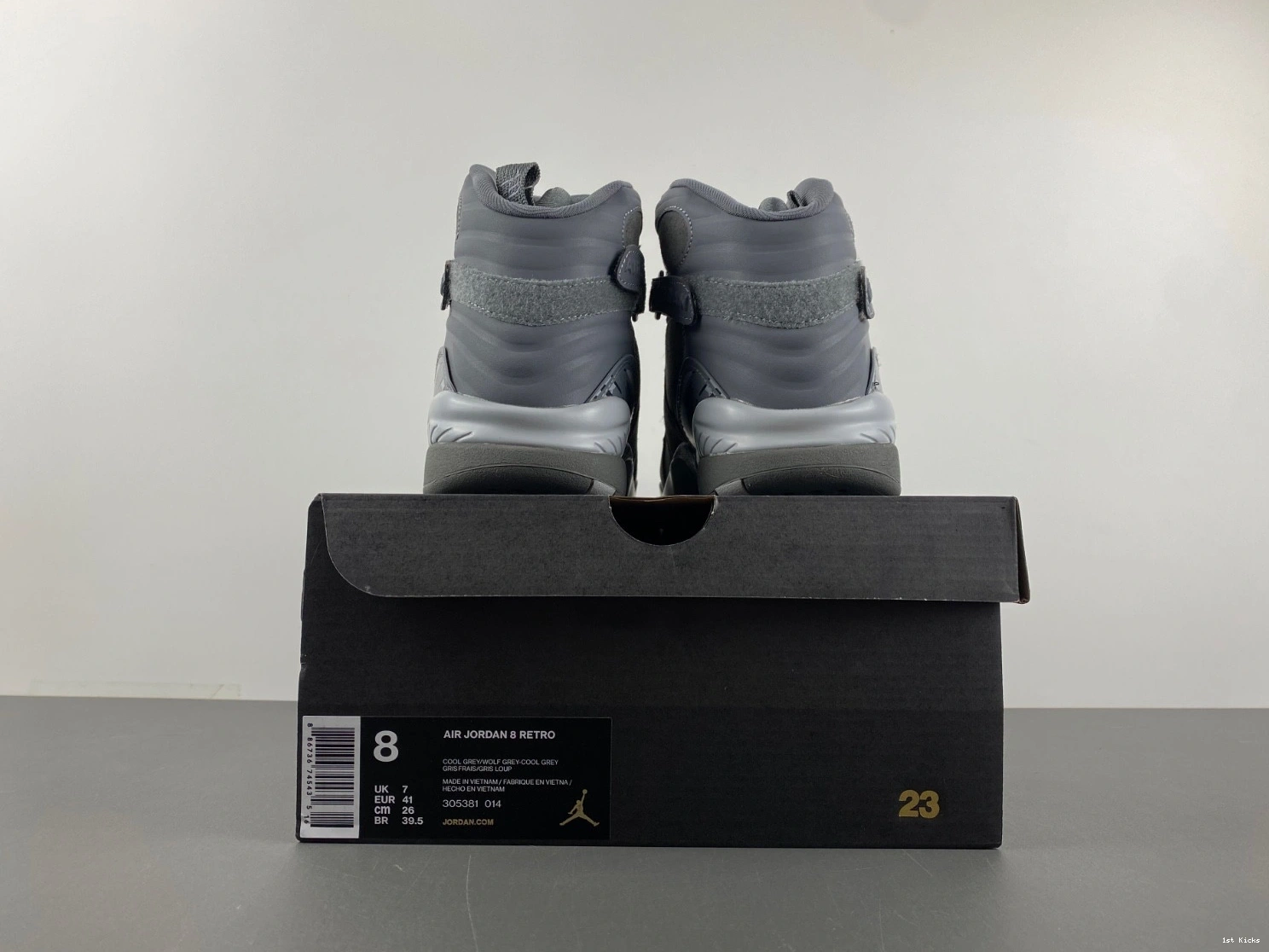305381-014 Men's 8 Jordan - Grey Cool Retro 1007